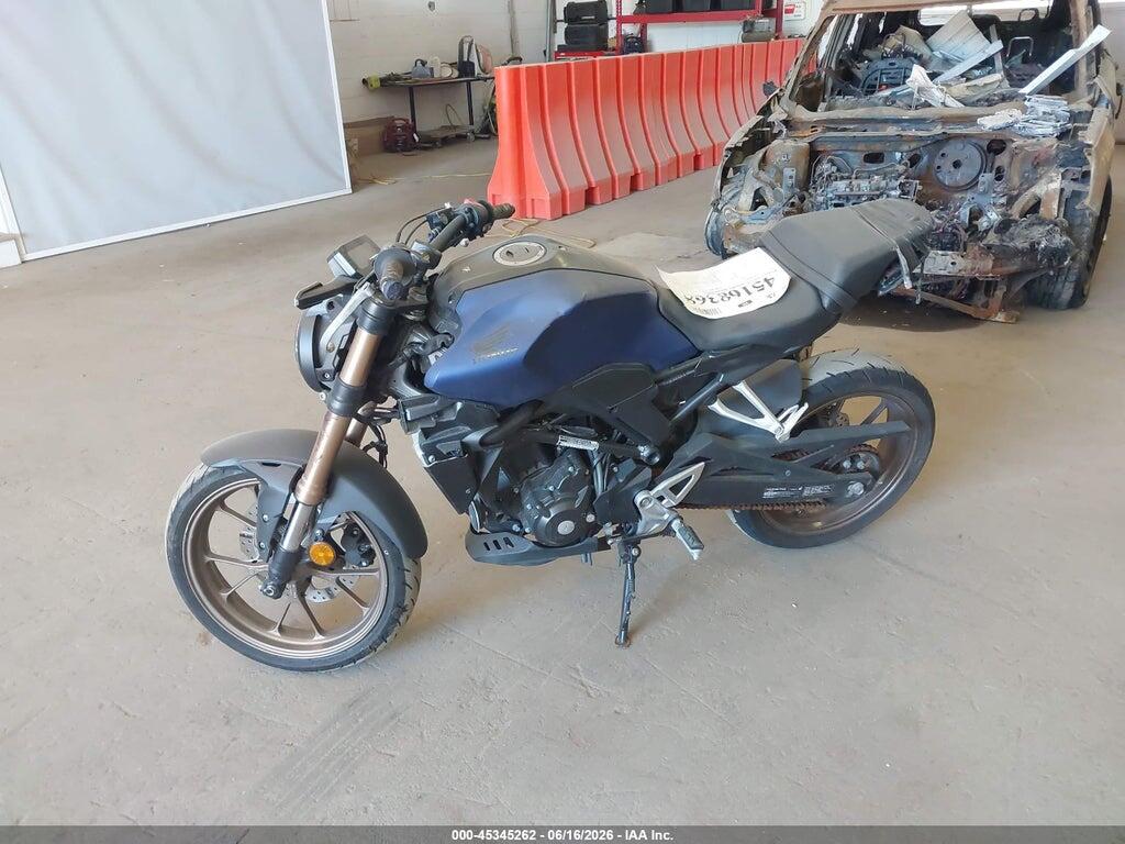 MLHNC5559L5000405 2020 HONDA CBF300 photo no. 11