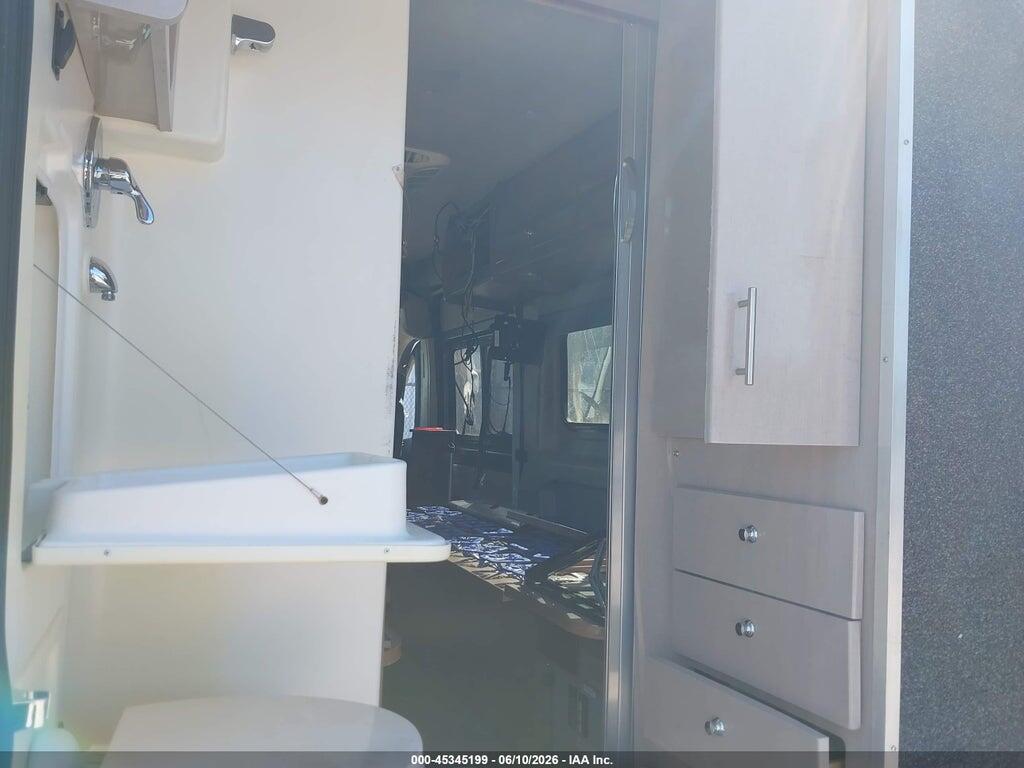 3C6URVJD9FE514510 2015 RAM PROMASTER 3500 photo no. 8