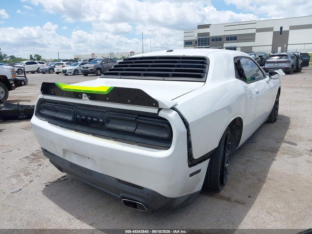 2C3CDZAG8FH861680 2015 DODGE CHALLENGER photo no. 4