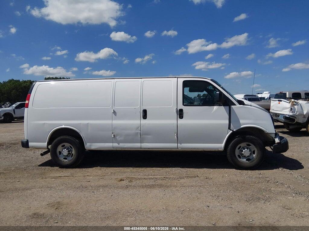 1GCWGGCF2F1263379 2015 CHEVROLET EXPRESS 2500 photo no. 10