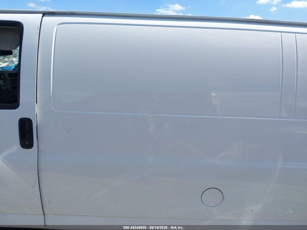 1GCWGGCF2F1263379 2015 CHEVROLET EXPRESS 2500 photo no. 11