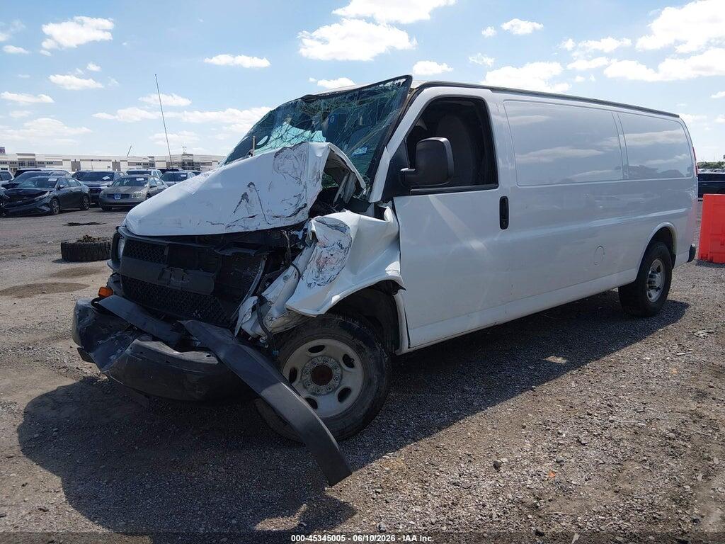 1GCWGGCF2F1263379 2015 CHEVROLET EXPRESS 2500 photo no. 2