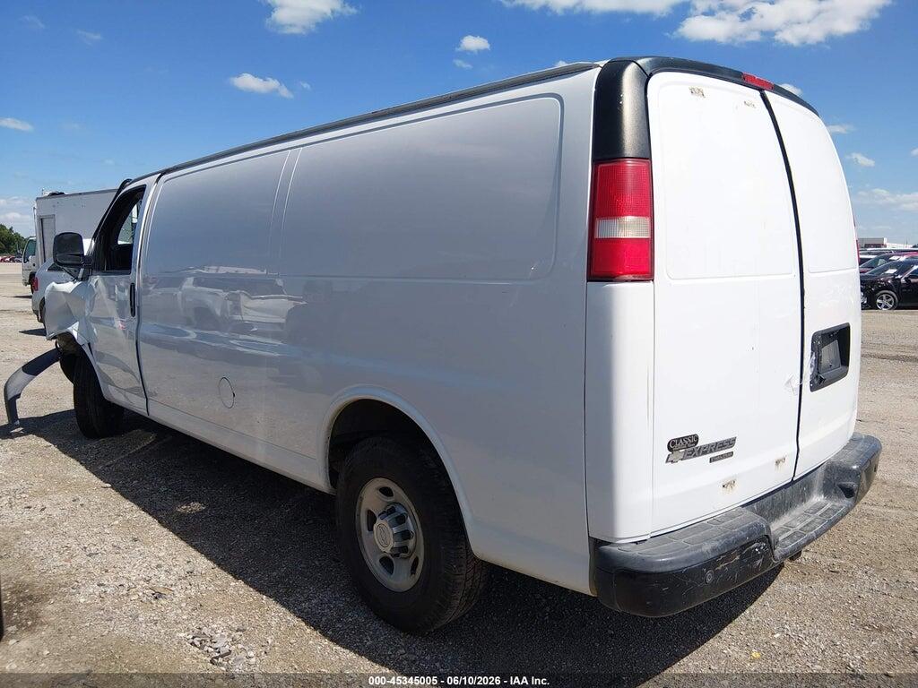 1GCWGGCF2F1263379 2015 CHEVROLET EXPRESS 2500 photo no. 3