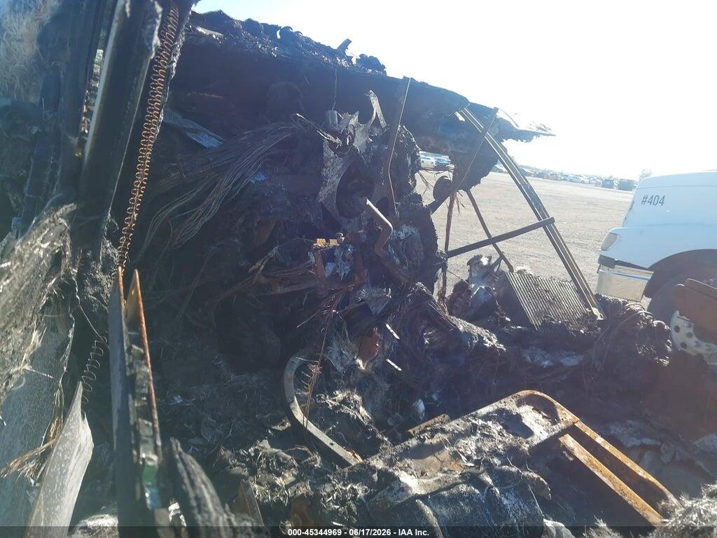 1FUJBBDR2ADAP2696 2010 FREIGHTLINER CONVENTIONAL photo no. 6