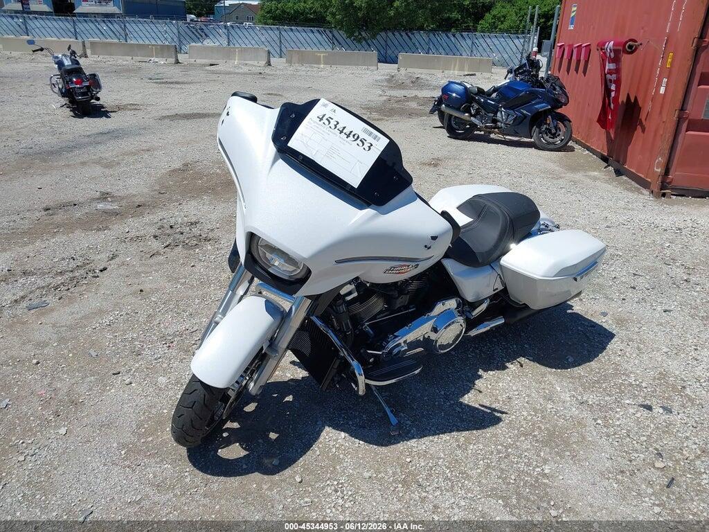 1HD1KB718RB638053 2024 HARLEY-DAVIDSON FLHX photo no. 2
