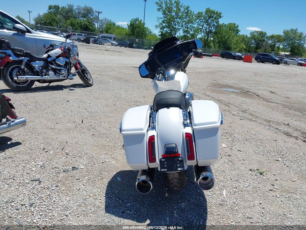 1HD1KB718RB638053 2024 HARLEY-DAVIDSON FLHX photo no. 6