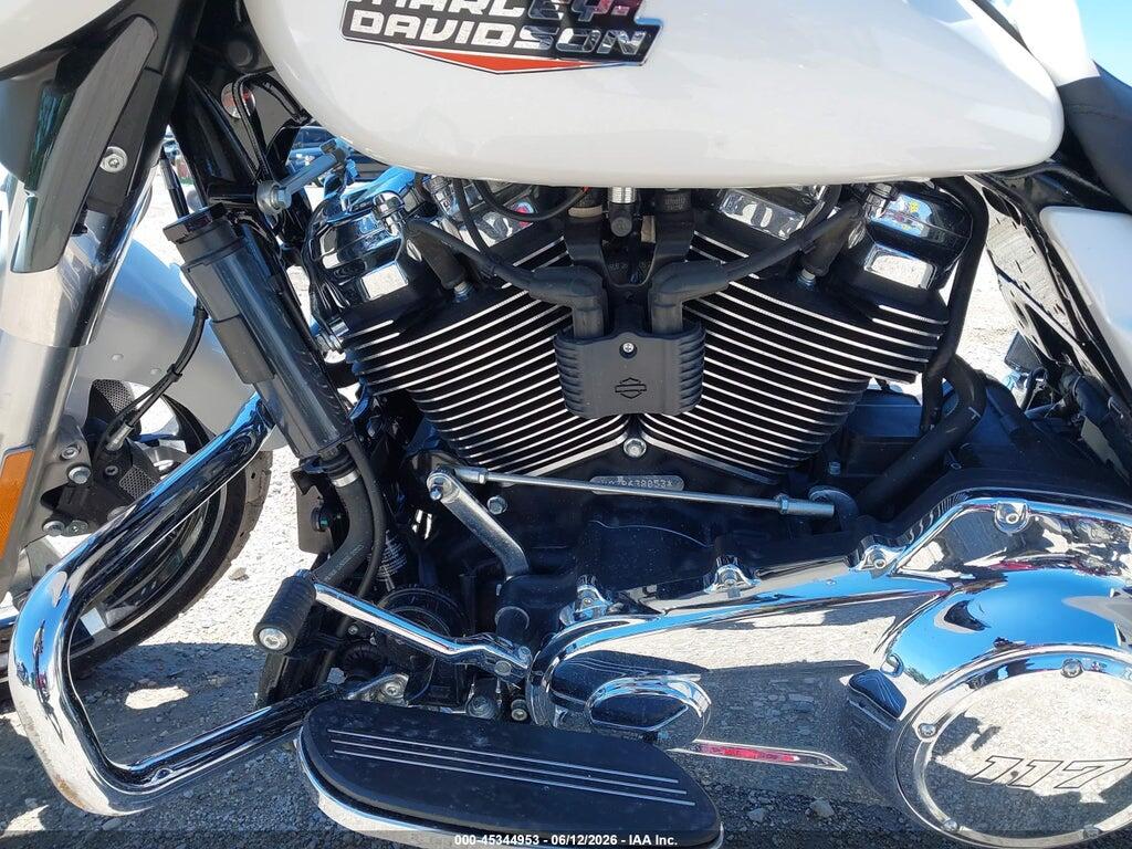 1HD1KB718RB638053 2024 HARLEY-DAVIDSON FLHX photo no. 9
