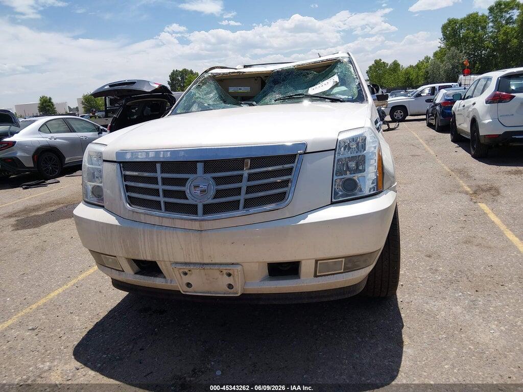 1GYS3BEF2BR111635 2011 CADILLAC ESCALADE photo no. 12