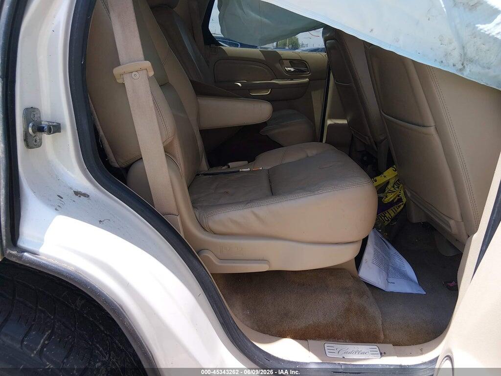 1GYS3BEF2BR111635 2011 CADILLAC ESCALADE photo no. 8