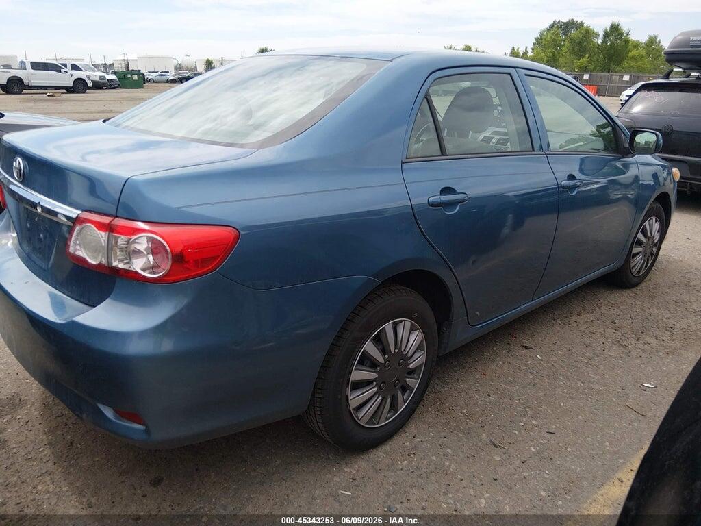 5YFBU4EE8DP206865 2013 TOYOTA COROLLA photo no. 4