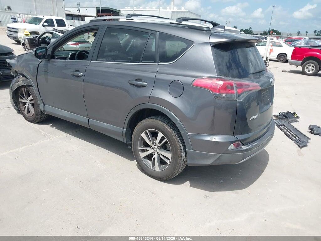 2T3WFREV0JW432246 2018 TOYOTA RAV4 photo no. 3