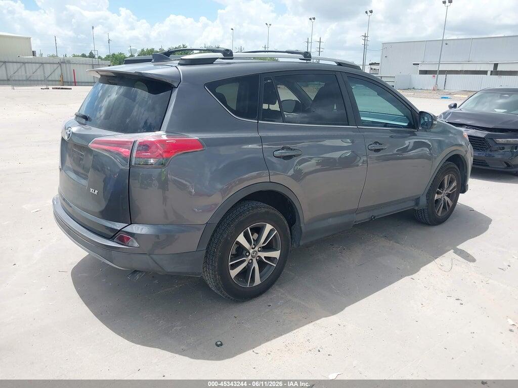 2T3WFREV0JW432246 2018 TOYOTA RAV4 photo no. 4
