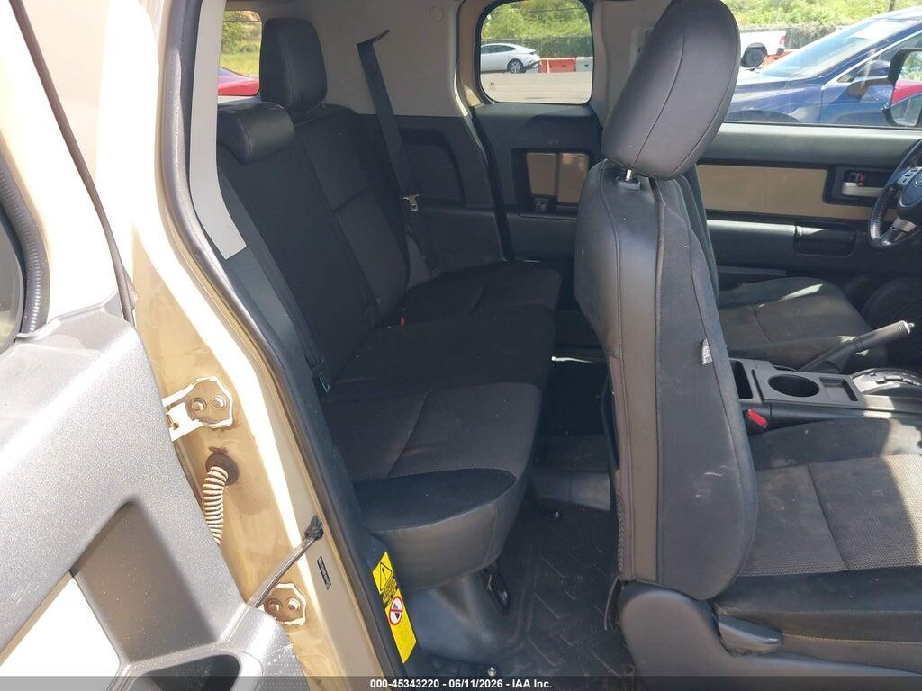 JTEBU4BF6EK187550 2014 TOYOTA FJ CRUISER photo no. 8