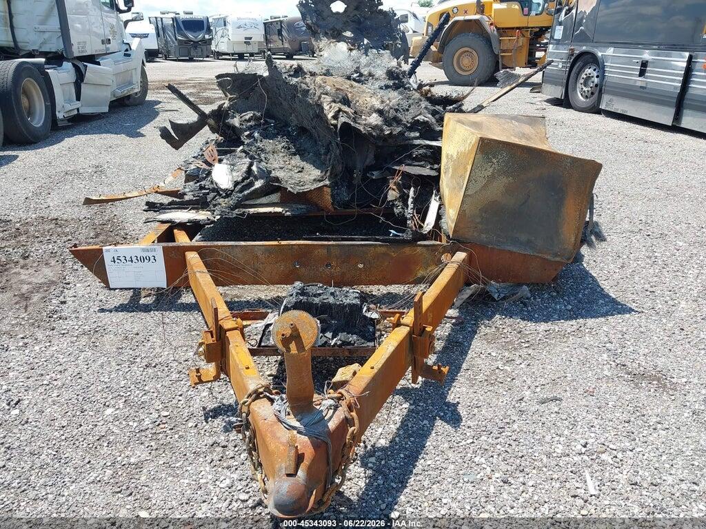 4X4TXLE28HF162045 2017 FOREST RIV XLR HYPER photo no. 10