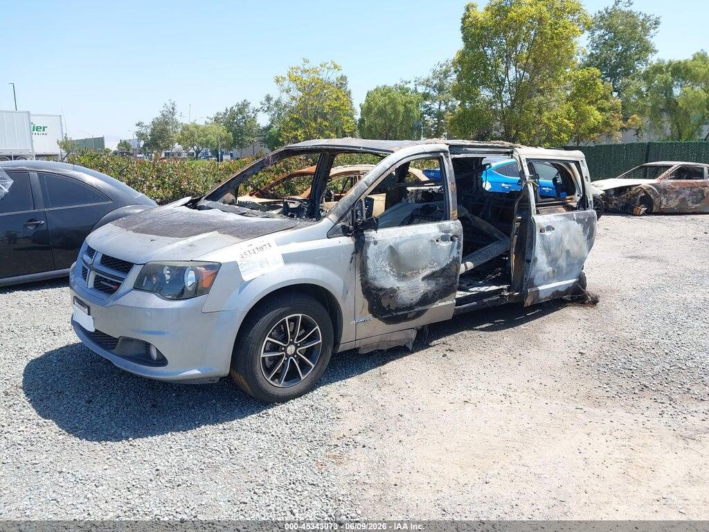 2C4RDGEG8HR737720 2017 DODGE GRAND CARAVAN photo no. 2