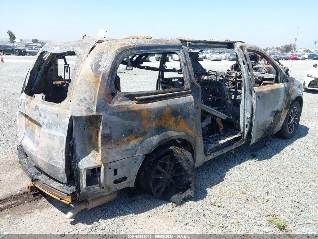 2C4RDGEG8HR737720 2017 DODGE GRAND CARAVAN photo no. 4