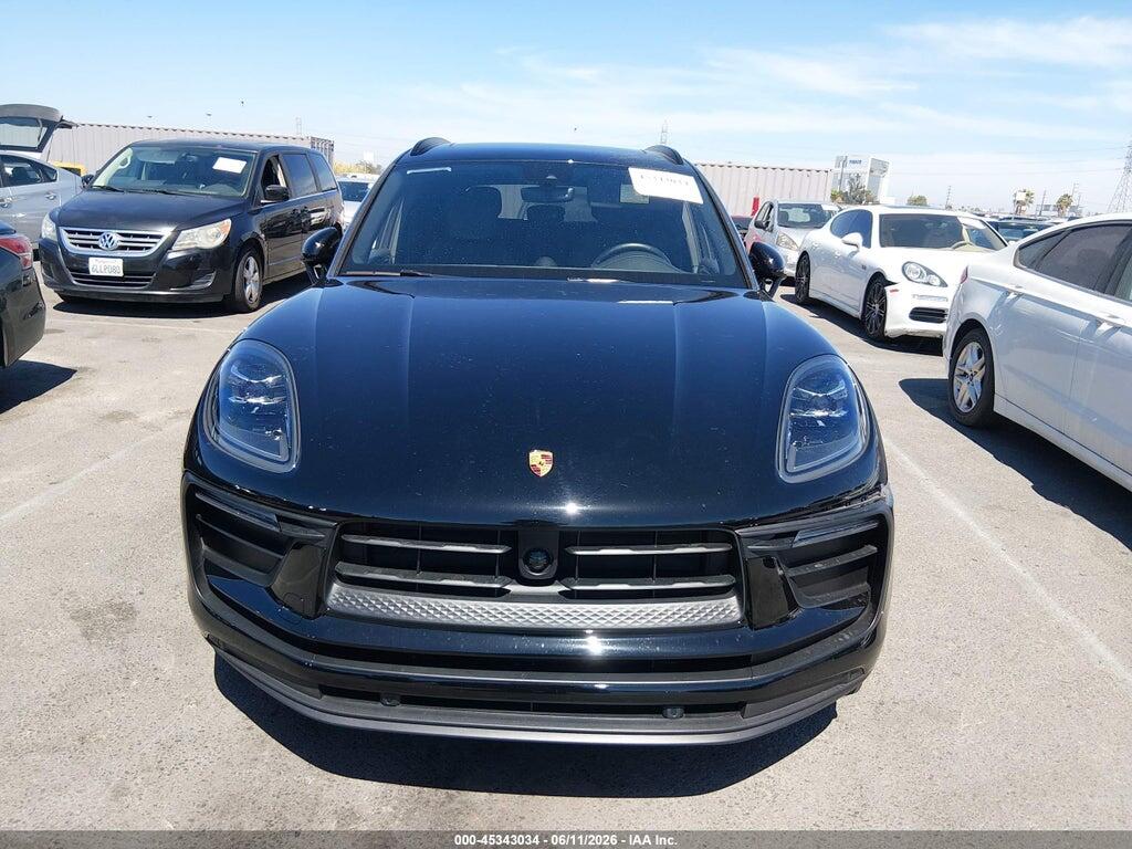 WP1AA2A58PLB16982 2023 PORSCHE MACAN photo no. 12