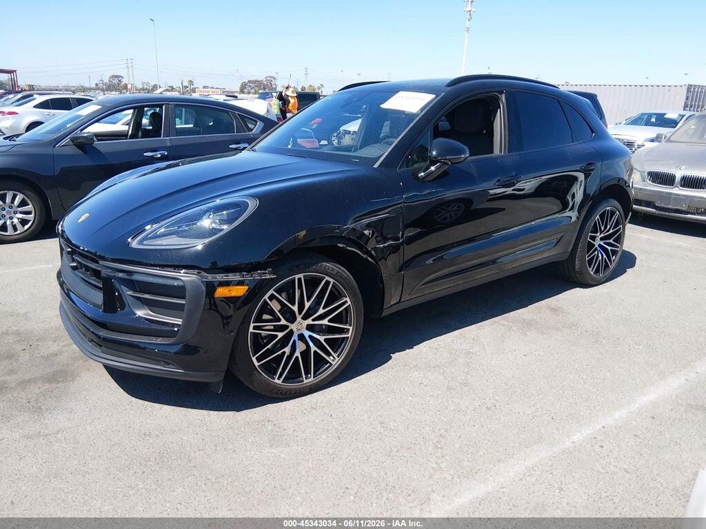 WP1AA2A58PLB16982 2023 PORSCHE MACAN photo no. 2