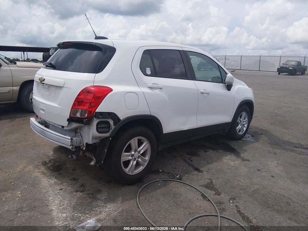 3GNCJKSB4LL208689 2020 CHEVROLET TRAX photo no. 4