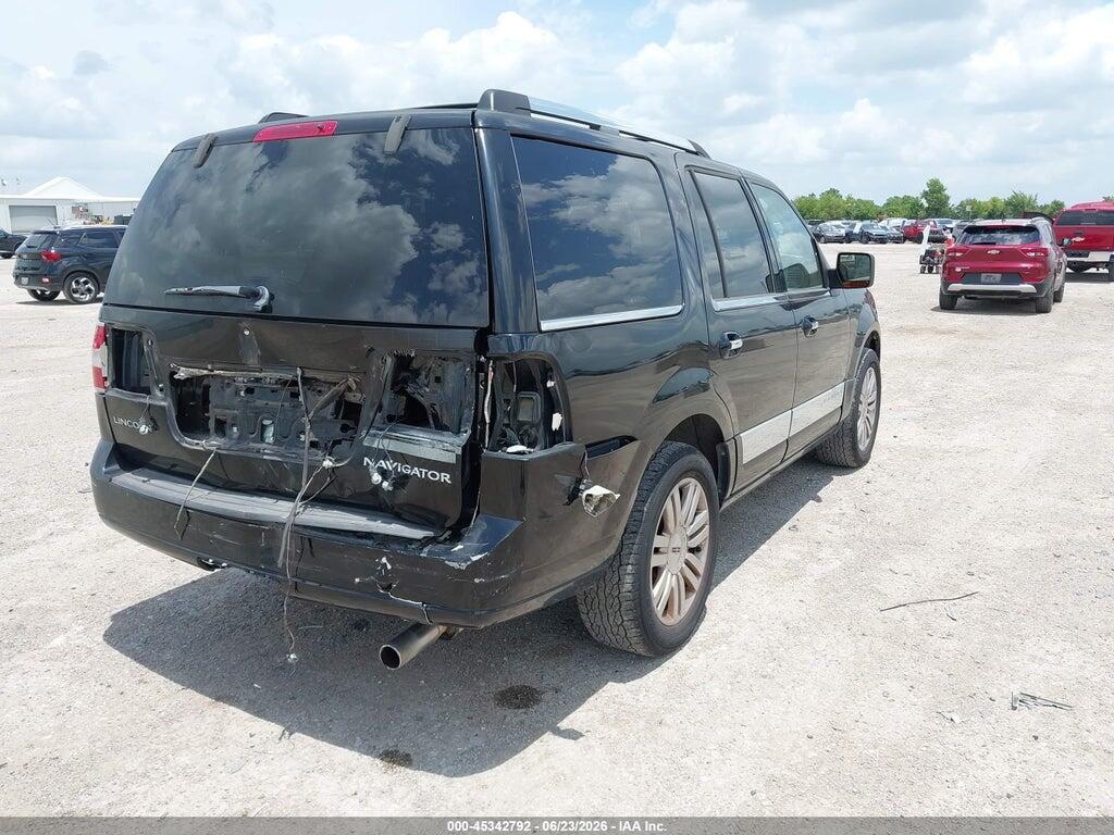 5LMFU27508LJ04745 2008 LINCOLN NAVIGATOR photo no. 4