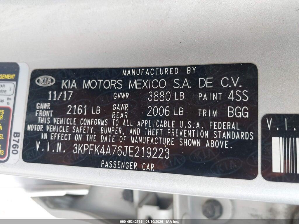 3KPFK4A76JE219223 2018 KIA FORTE photo no. 9