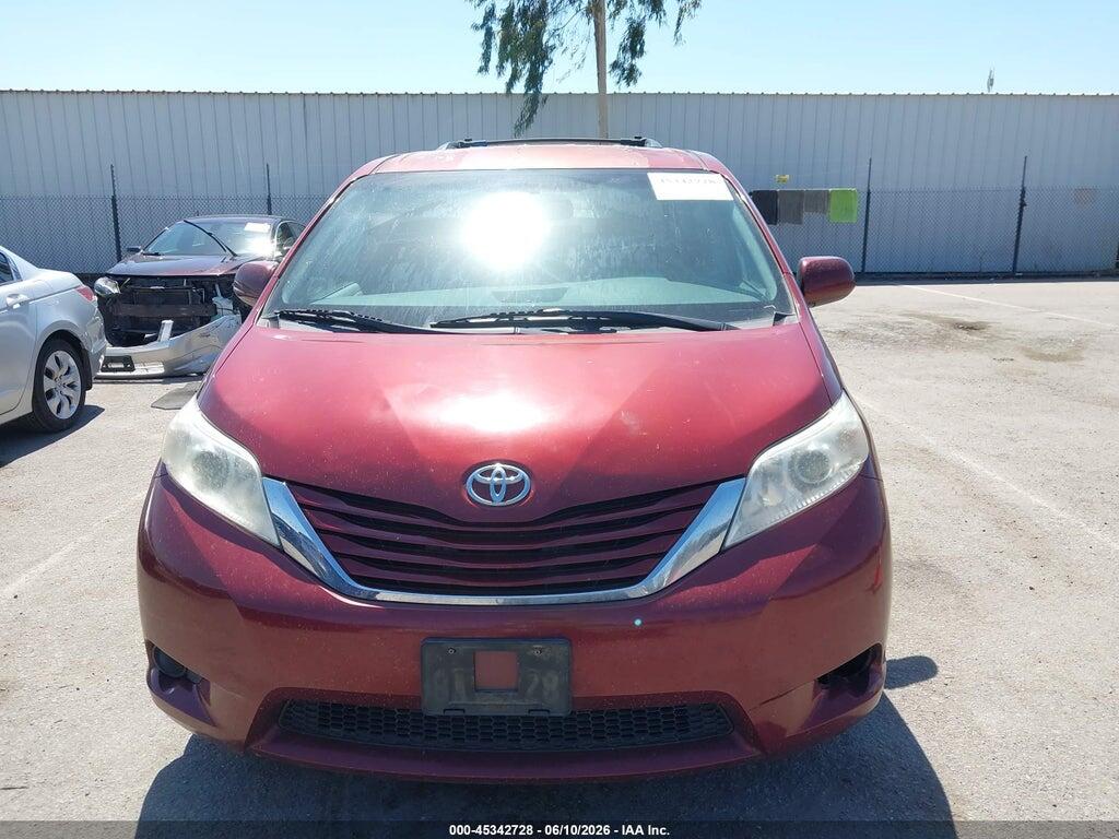 5TDKZ3DC5HS874910 2017 TOYOTA SIENNA photo no. 12