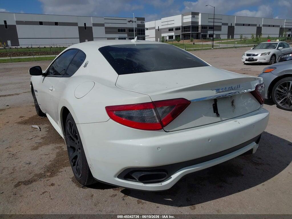 ZAM45VLA3E0109401 2014 MASERATI GRANTURISMO photo no. 3