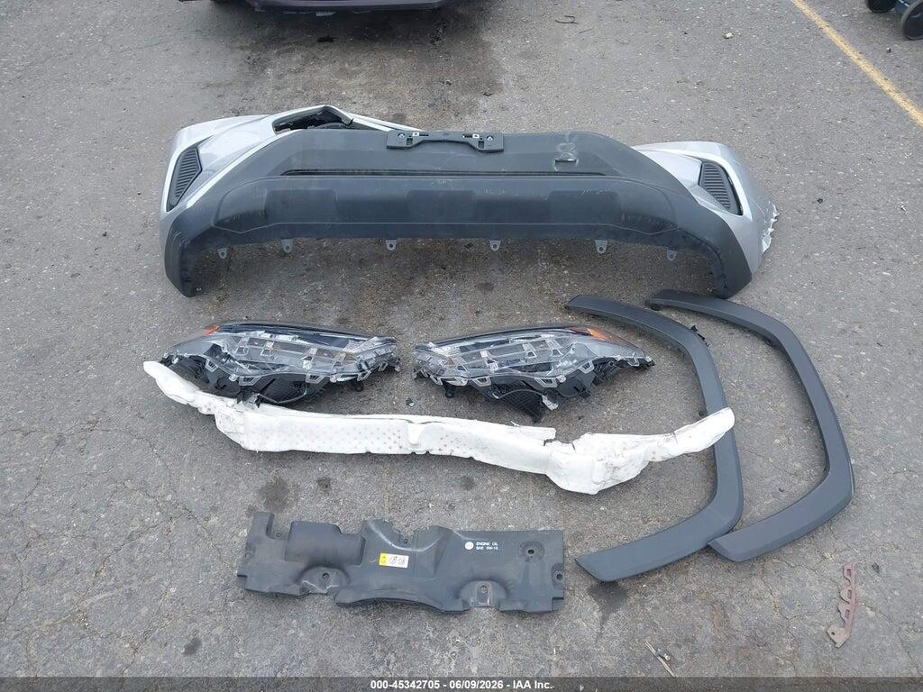 2T3F1RFV2NC279910 2022 TOYOTA RAV4 photo no. 12