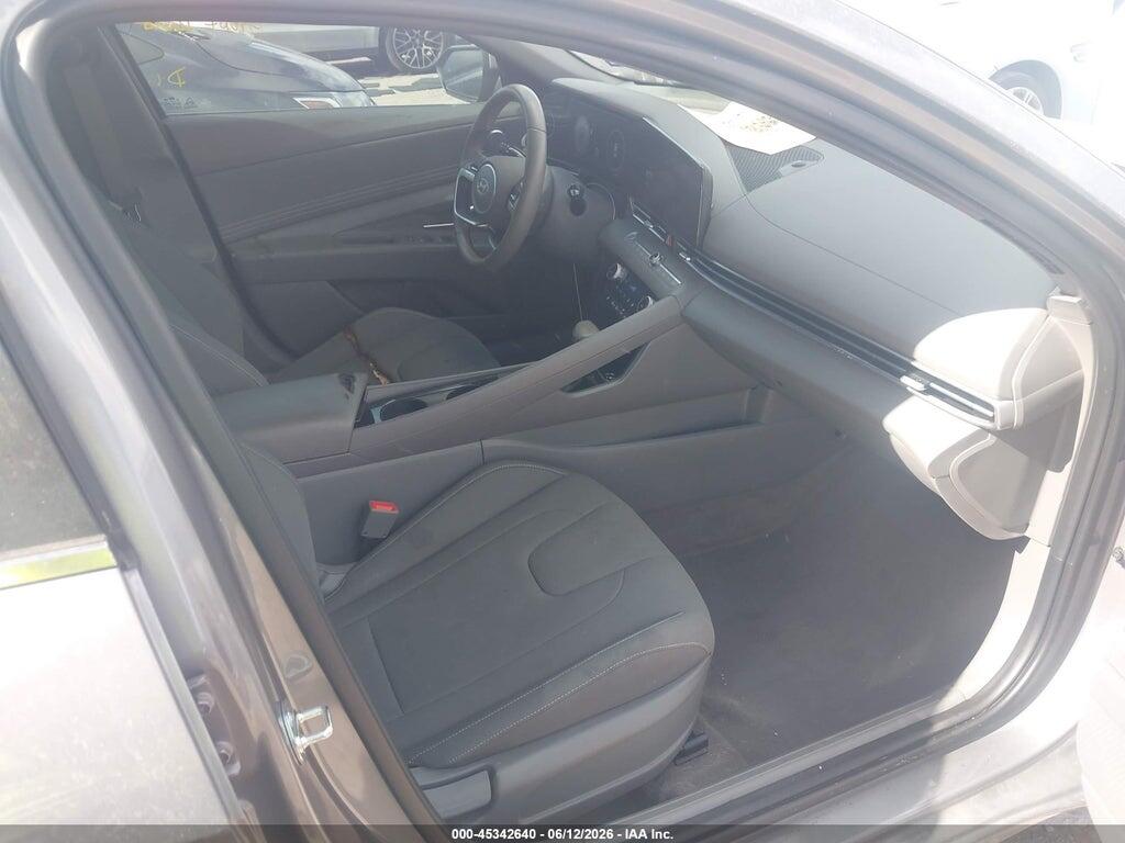 KMHLS4DG0RU820439 2024 HYUNDAI ELANTRA photo no. 5