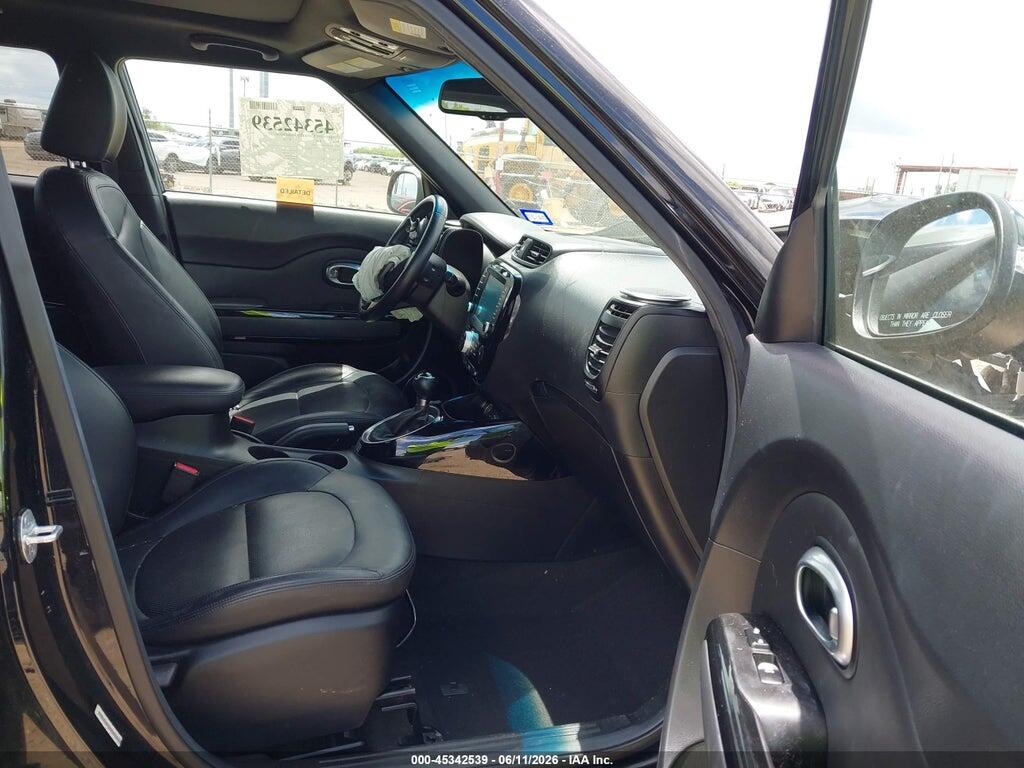 KNDJX3A55E7044182 2014 KIA SOUL photo no. 5