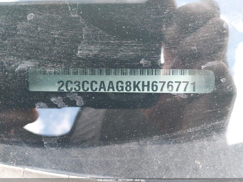 2C3CCAAG8KH676771 2019 CHRYSLER 300 photo no. 9