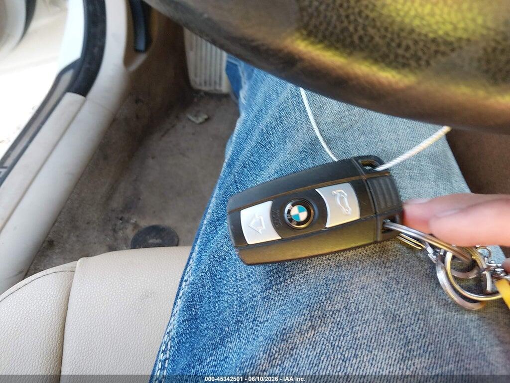 WBAPH77589NL82888 2009 BMW 328I photo no. 11