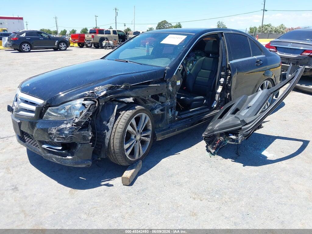WDDGF4HB2DR290601 2013 MERCEDES-BENZ C 250 photo no. 2