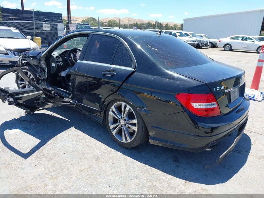 WDDGF4HB2DR290601 2013 MERCEDES-BENZ C 250 photo no. 3