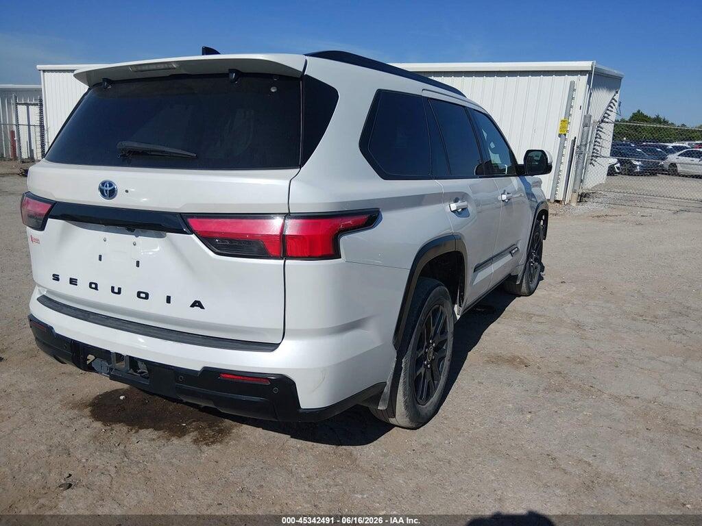 7SVAAABA4PX005156 2023 TOYOTA SEQUOIA photo no. 4