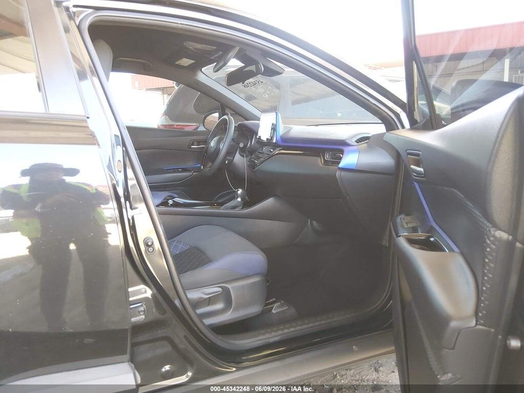 NMTKHMBXXNR143589 2022 TOYOTA C-HR photo no. 5