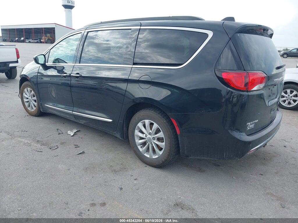 2C4RC1BG3HR598732 2017 CHRYSLER PACIFICA photo no. 3