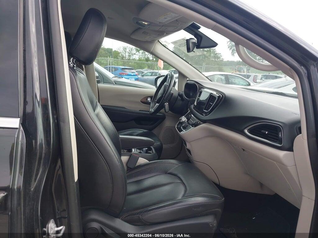 2C4RC1BG3HR598732 2017 CHRYSLER PACIFICA photo no. 5