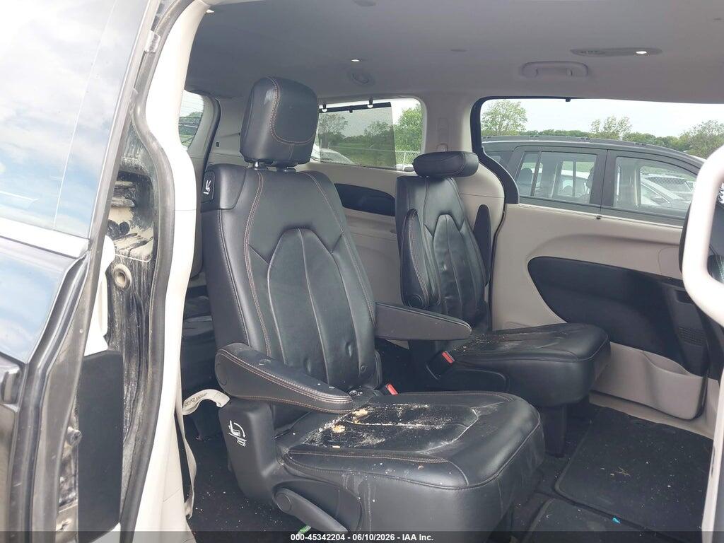 2C4RC1BG3HR598732 2017 CHRYSLER PACIFICA photo no. 8
