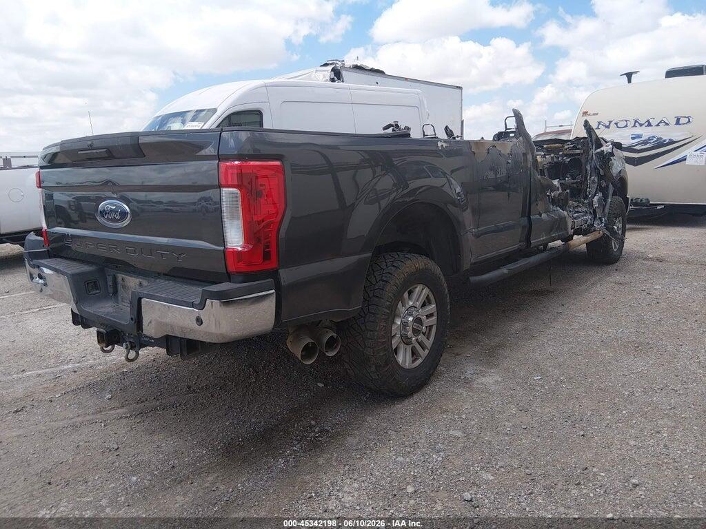 1FT7W2BT0HED19638 2017 FORD F-250 photo no. 4