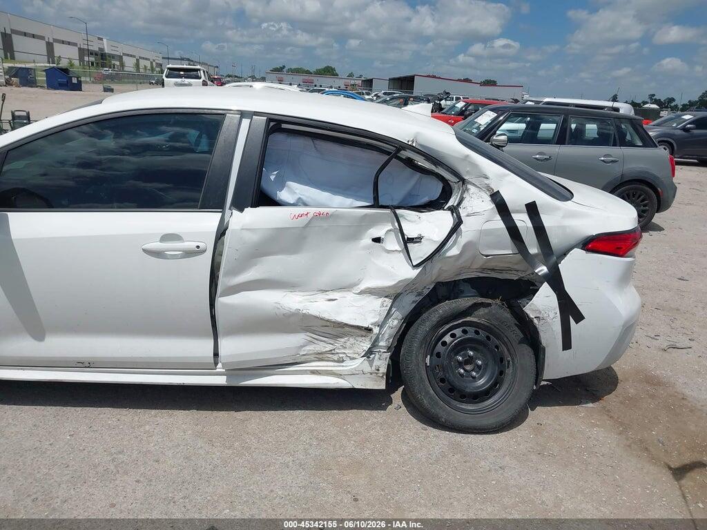 5YFB4MDE8RP222959 2024 TOYOTA COROLLA photo no. 6