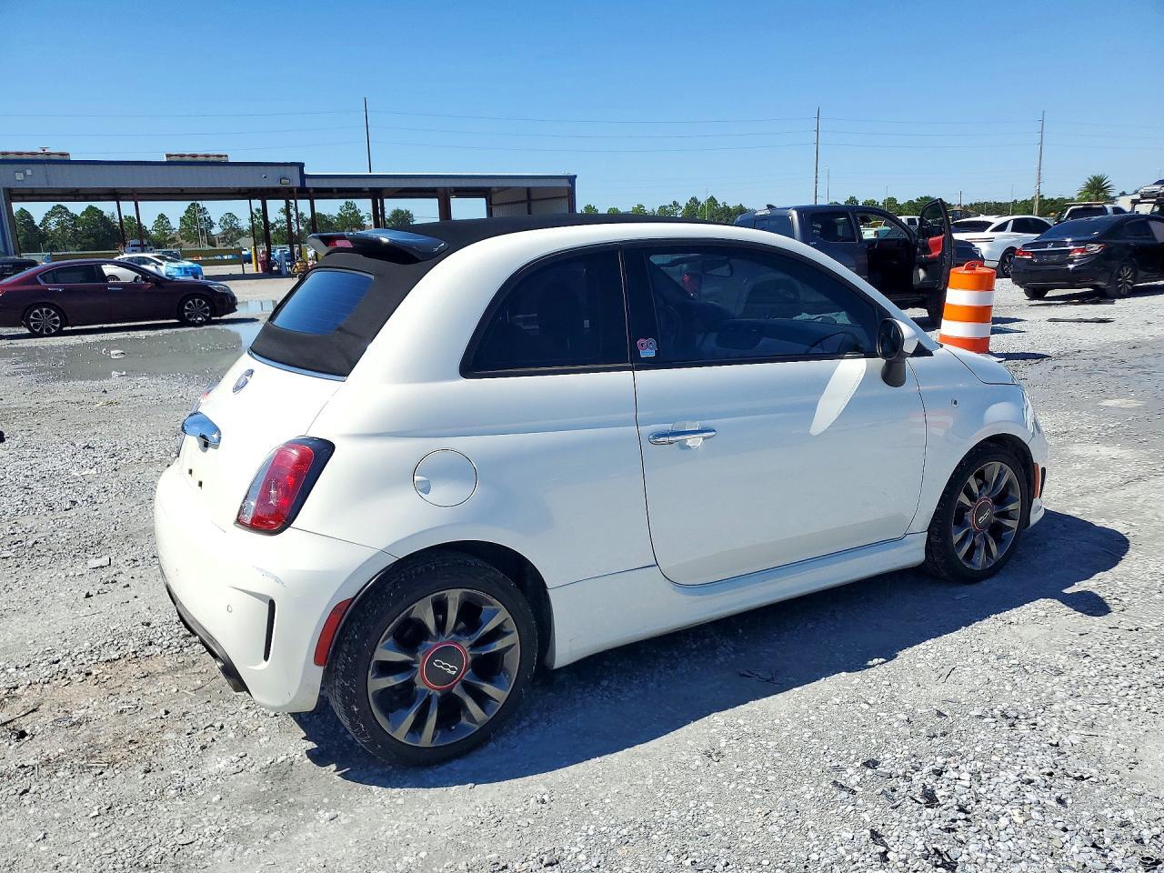 2014 FIAT 500 ABARTH — Фото 3 из 12
