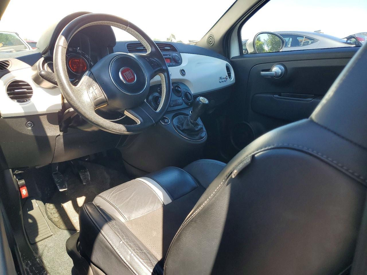 2014 FIAT 500 ABARTH — Фото 8 из 12