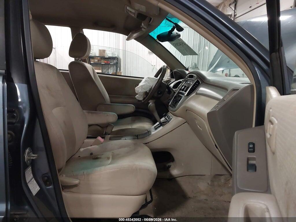 JTEEP21A940036937 2004 TOYOTA HIGHLANDER photo no. 5