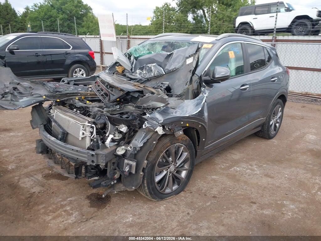 KL4MMDS25LB134243 2020 BUICK ENCORE GX photo no. 2