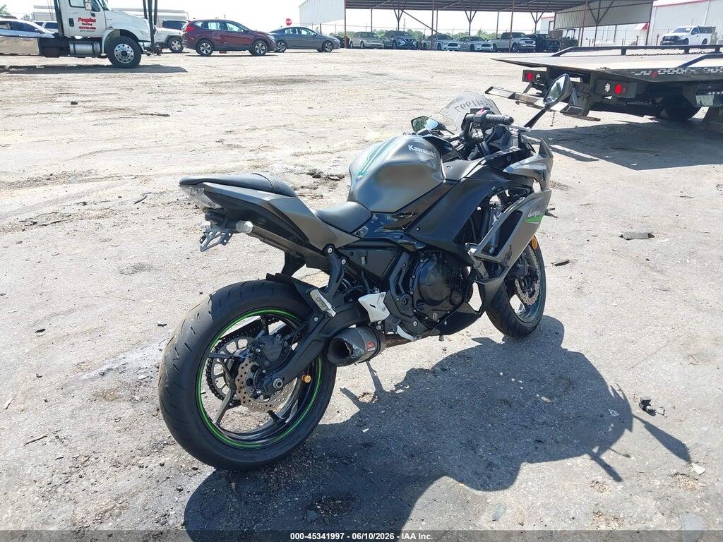 ML5EXER18RDAD5202 2024 KAWASAKI EX650 photo no. 4