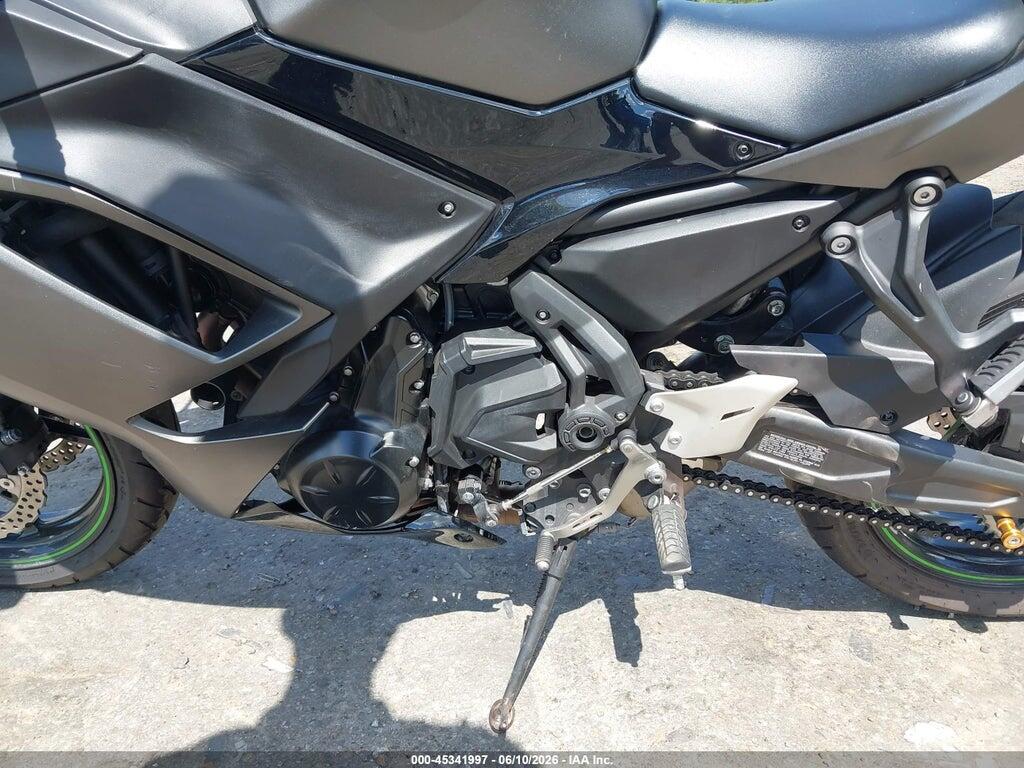 ML5EXER18RDAD5202 2024 KAWASAKI EX650 photo no. 9
