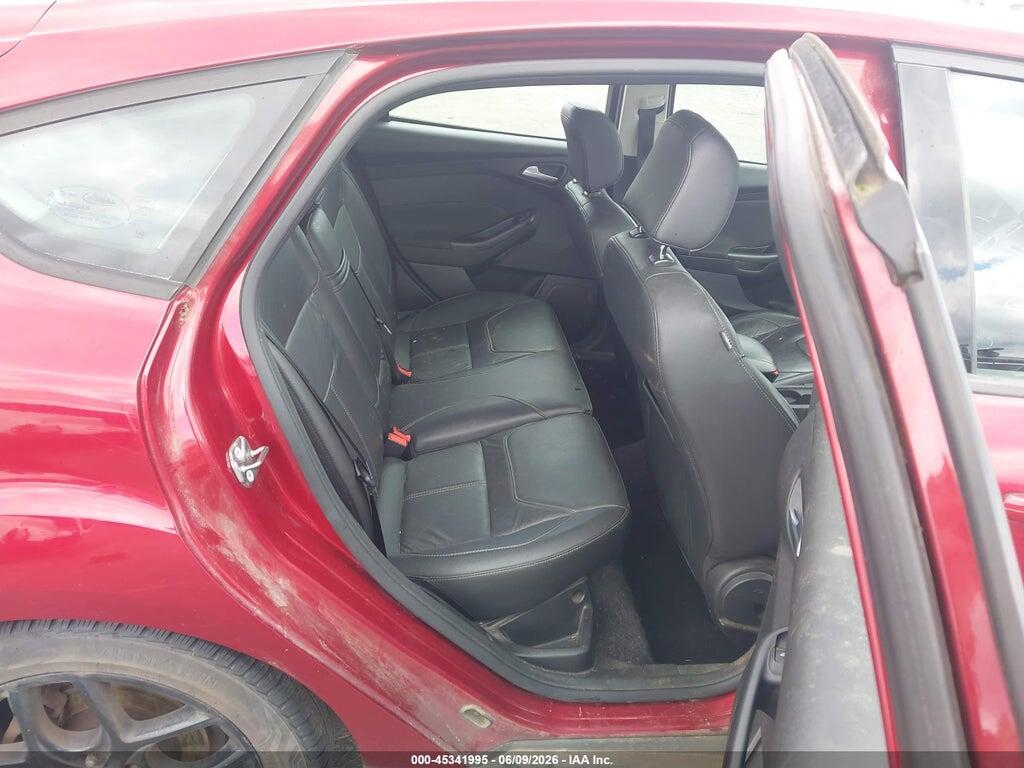 1FADP3K24GL247310 2016 FORD FOCUS photo no. 8