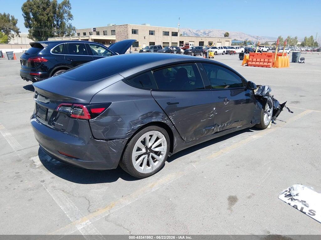 5YJ3E1EB9NF138756 2022 TESLA MODEL 3 photo no. 4