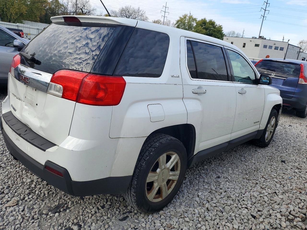 2014 GMC TERRAIN SLE — Фото 3 из 13